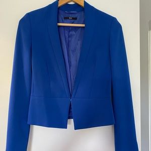Womens Hugo Boss cropped formal blazer, size US 2.